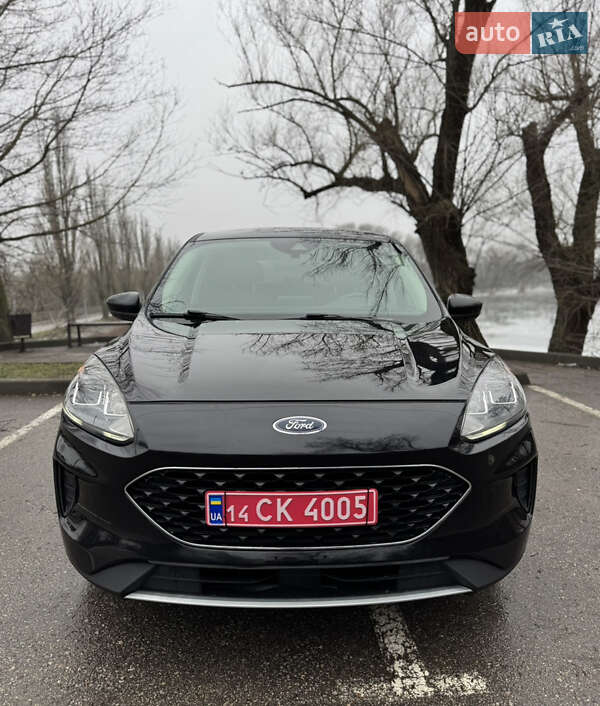 Внедорожник / Кроссовер Ford Escape 2020 в Кропивницком