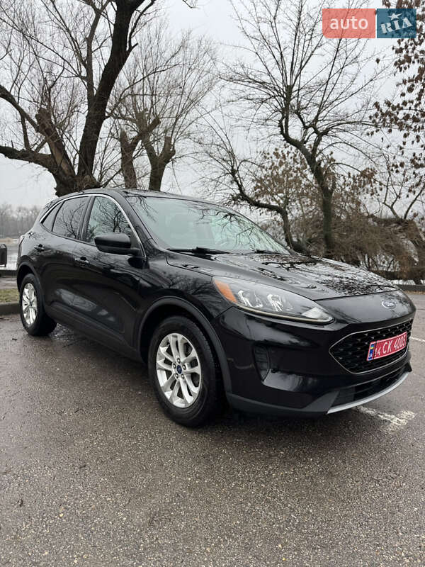 Внедорожник / Кроссовер Ford Escape 2020 в Кропивницком