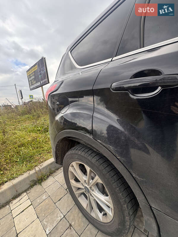 Внедорожник / Кроссовер Ford Escape 2019 в Львове