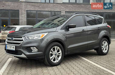 Внедорожник / Кроссовер Ford Escape 2018 в Хмельницком