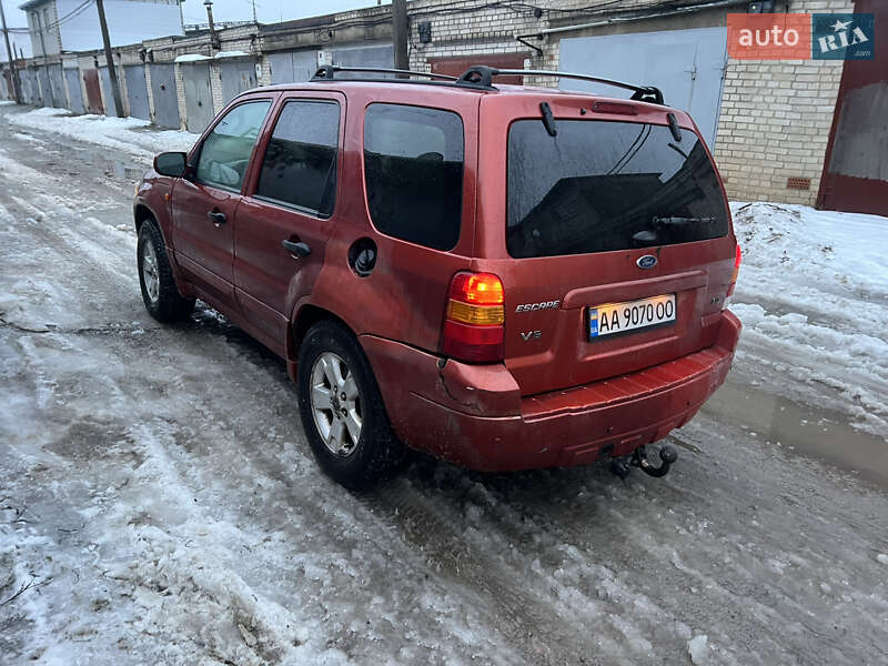 Позашляховик / Кросовер Ford Escape 2006 в Сумах