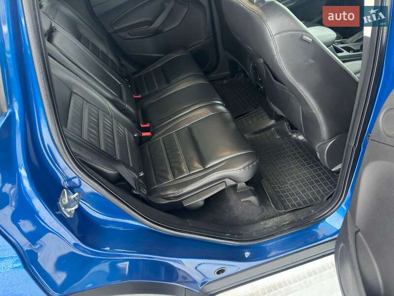 Позашляховик / Кросовер Ford Escape 2017 в Конотопі фото 44 Позашляховик / Кросовер Ford Escape 2017 в Конотопі