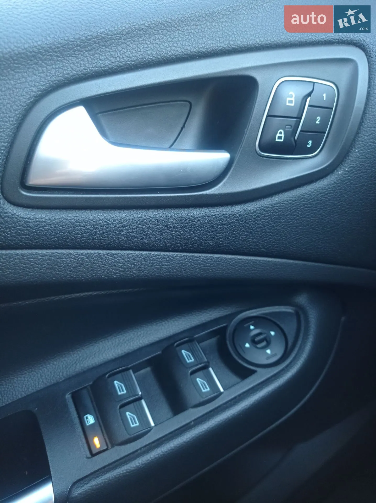 2017 Ford Escape - мініатюра 48