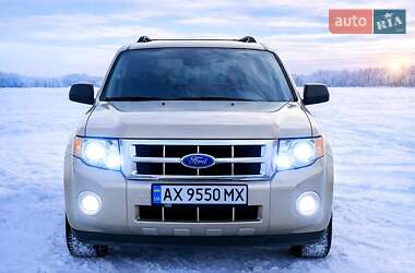 Внедорожник / Кроссовер Ford Escape 2011 в Харькове