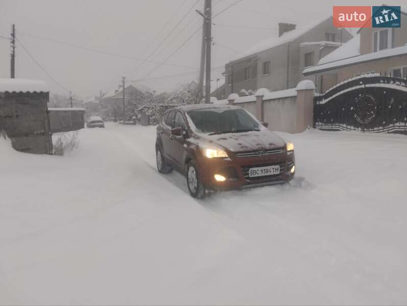 Внедорожник / Кроссовер Ford Escape 2014 в Золочеве