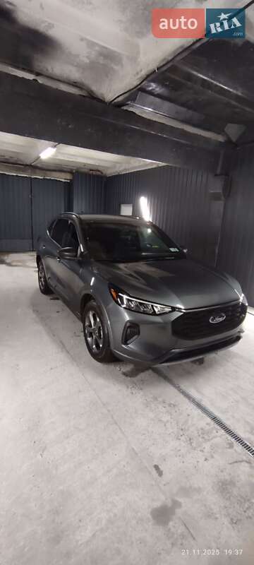 Внедорожник / Кроссовер Ford Escape 2024 в Фастове