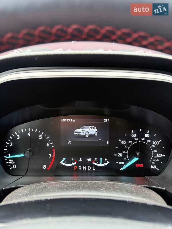 Позашляховик / Кросовер Ford Escape 2021 в Сумах