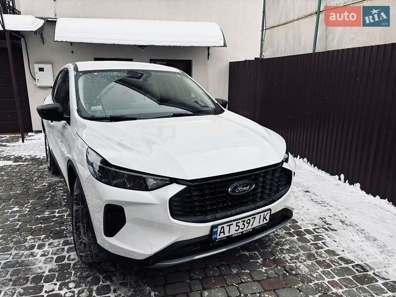 Внедорожник / Кроссовер Ford Escape 2024 в Ивано-Франковске