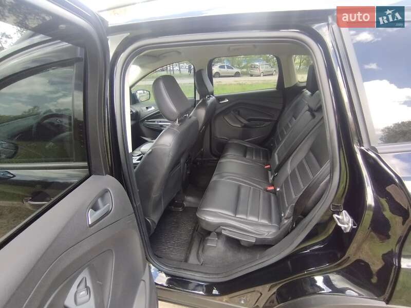 Внедорожник / Кроссовер Ford Escape 2018 в Киеве