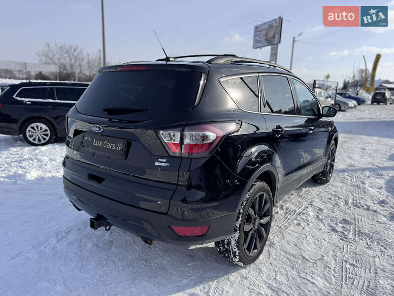 Внедорожник / Кроссовер Ford Escape 2018 в Ивано-Франковске