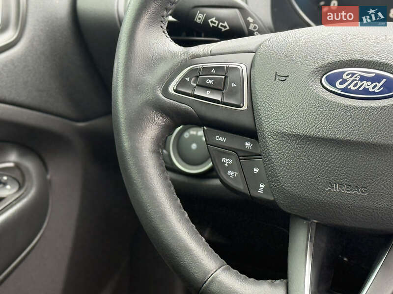 Позашляховик / Кросовер Ford Escape 2019 в Рівному