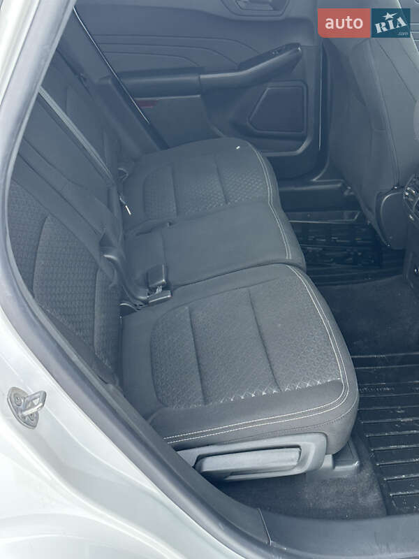 Внедорожник / Кроссовер Ford Escape 2024 в Киеве