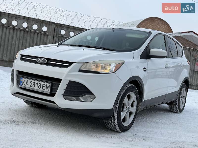 Внедорожник / Кроссовер Ford Escape 2012 в Каменском