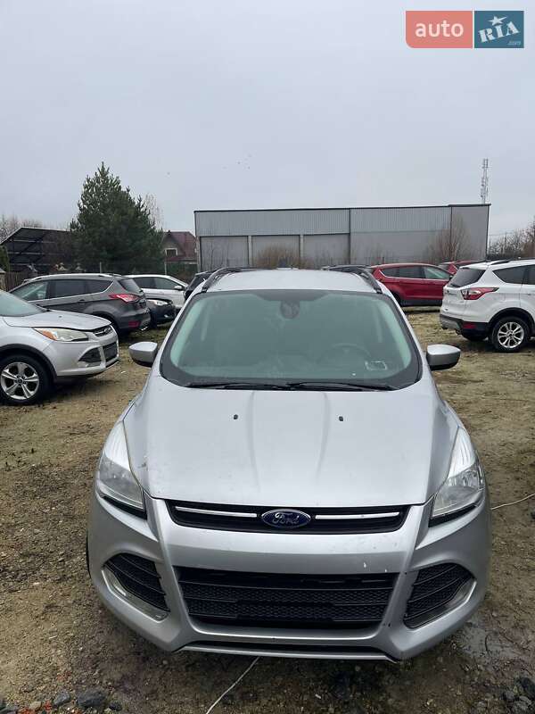 Позашляховик / Кросовер Ford Escape 2016 в Львові