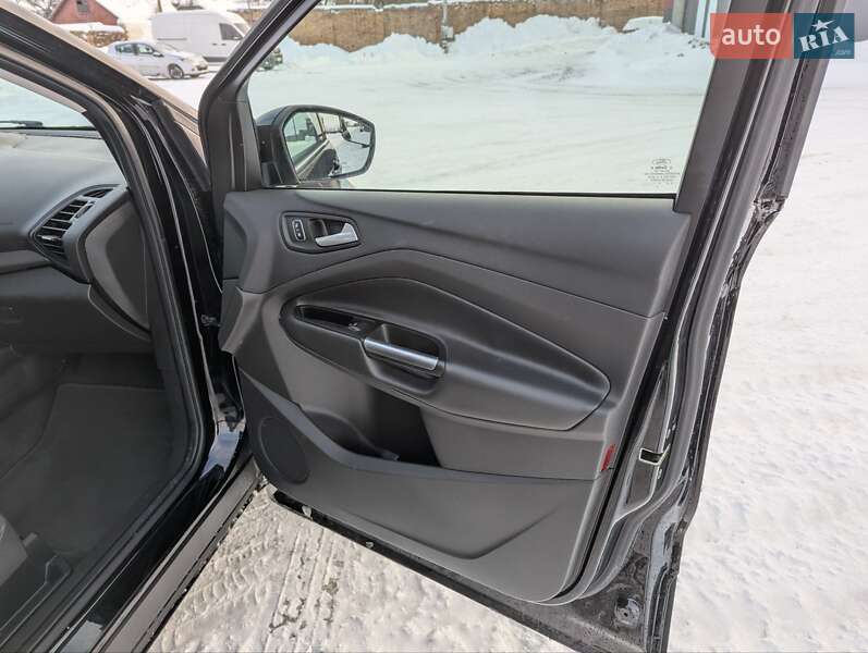 Внедорожник / Кроссовер Ford Escape 2017 в Дубно фото 19 Внедорожник / Кроссовер Ford Escape 2017 в Дубно