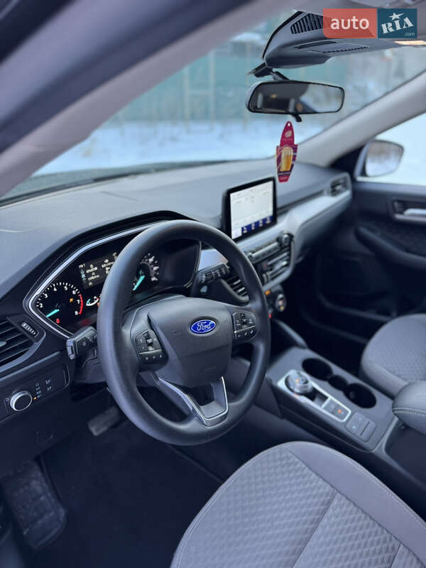 Позашляховик / Кросовер Ford Escape 2021 в Вінниці