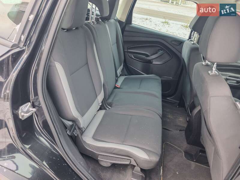 Внедорожник / Кроссовер Ford Escape 2014 в Сумах