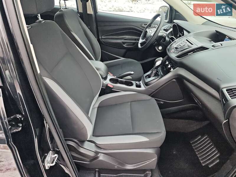 Внедорожник / Кроссовер Ford Escape 2014 в Сумах