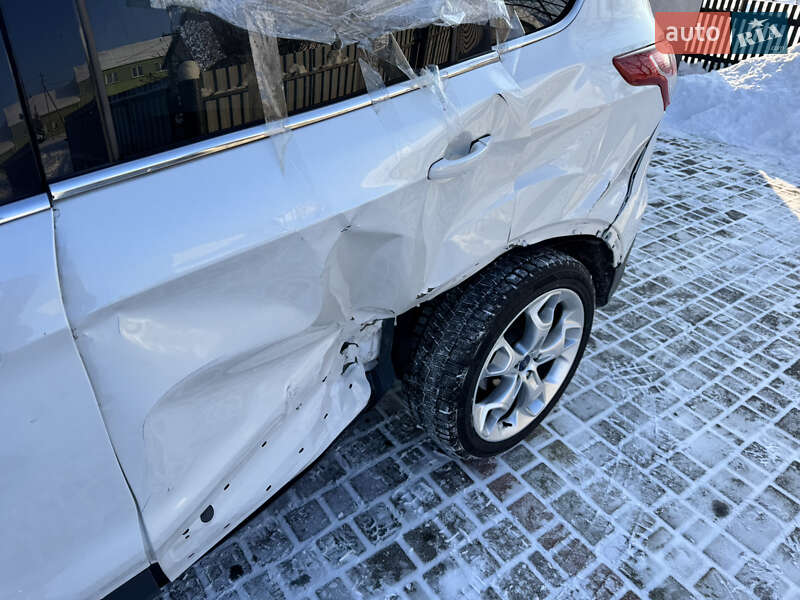 Внедорожник / Кроссовер Ford Escape 2014 в Яворове