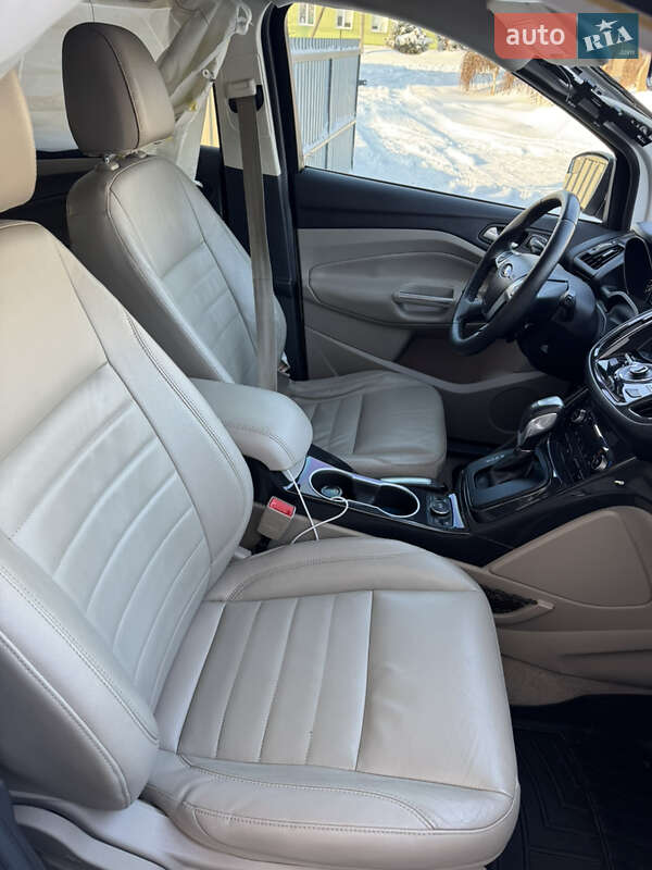 Внедорожник / Кроссовер Ford Escape 2014 в Яворове