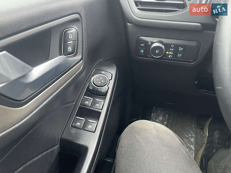 Внедорожник / Кроссовер Ford Escape 2022 в Чернигове