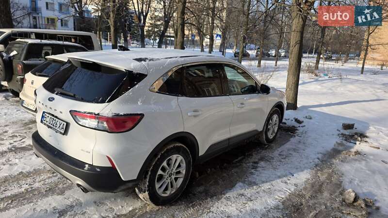 Внедорожник / Кроссовер Ford Escape 2019 в Киеве