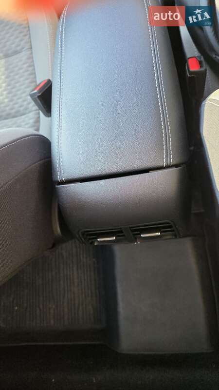 Внедорожник / Кроссовер Ford Escape 2019 в Киеве