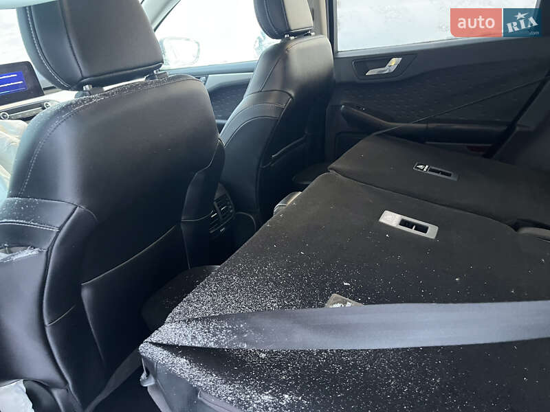 Внедорожник / Кроссовер Ford Escape 2020 в Львове