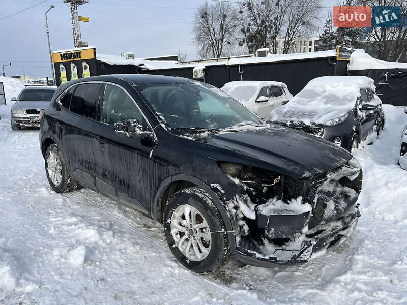 Внедорожник / Кроссовер Ford Escape 2020 в Львове