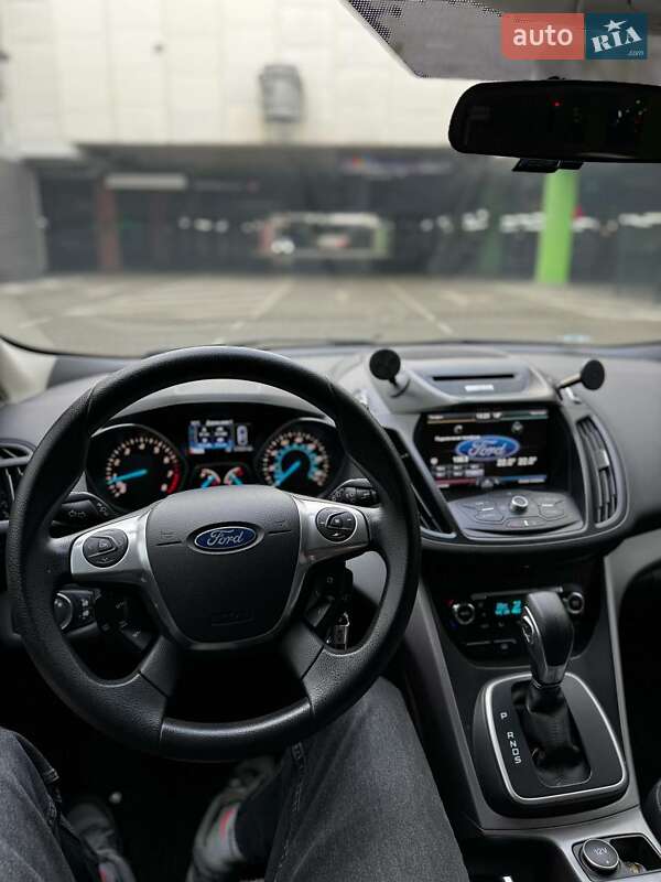 Внедорожник / Кроссовер Ford Escape 2013 в Дрогобыче