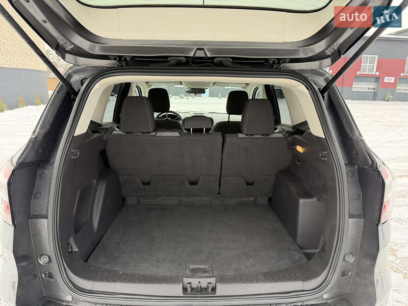 Позашляховик / Кросовер Ford Escape 2018 в Дубні фото 15 Позашляховик / Кросовер Ford Escape 2018 в Дубні