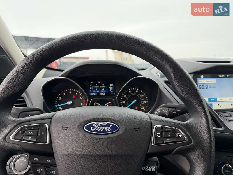 Позашляховик / Кросовер Ford Escape 2018 в Дубні фото 21 Позашляховик / Кросовер Ford Escape 2018 в Дубні