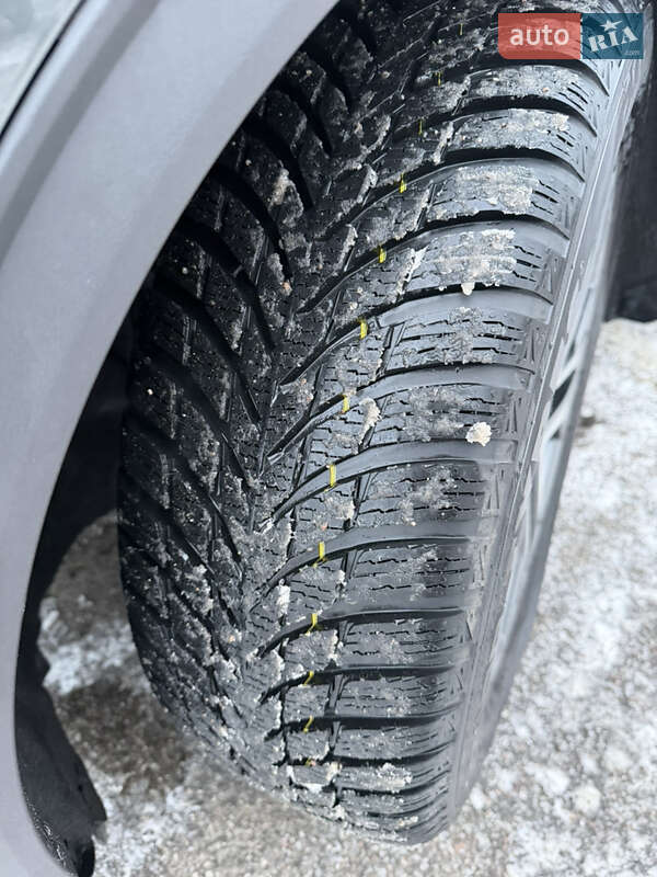 Позашляховик / Кросовер Ford Escape 2020 в Полтаві