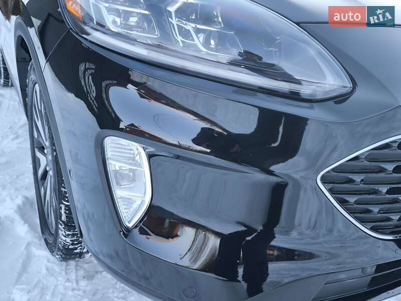 Позашляховик / Кросовер Ford Escape 2020 в Івано-Франківську