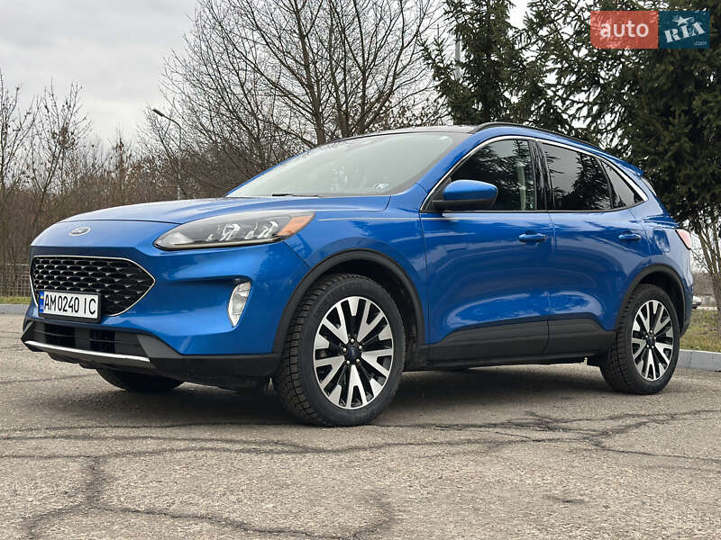 Внедорожник / Кроссовер Ford Escape 2020 в Житомире