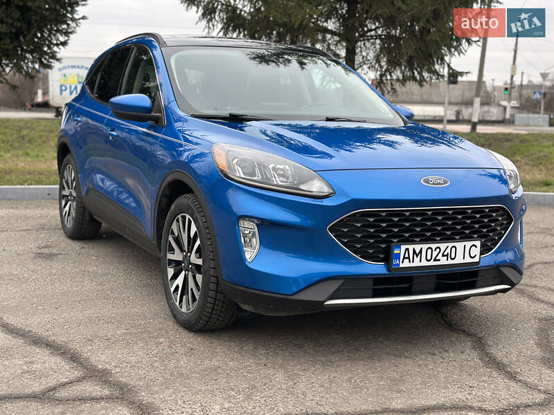 Внедорожник / Кроссовер Ford Escape 2020 в Житомире