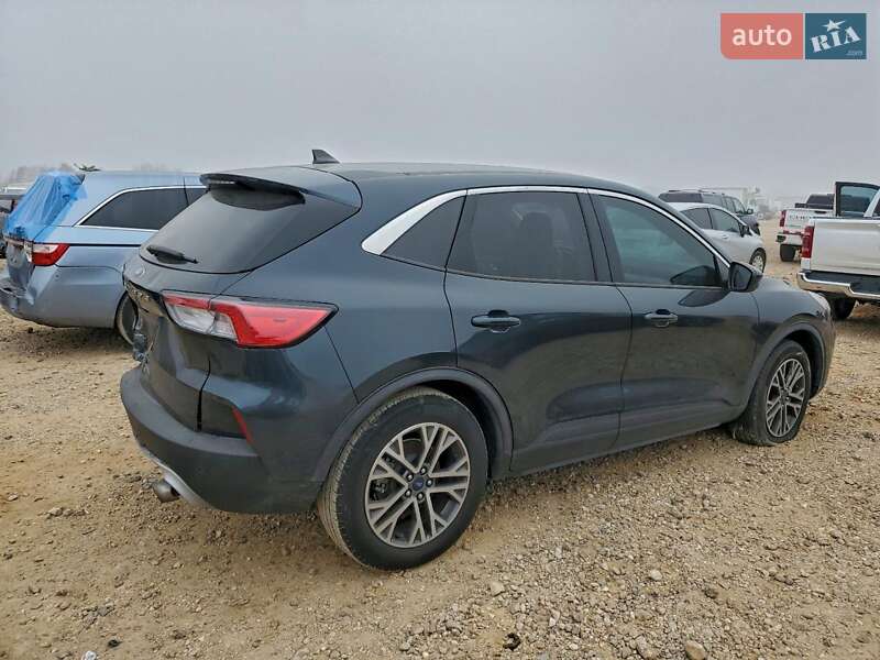 Внедорожник / Кроссовер Ford Escape 2021 в Киеве