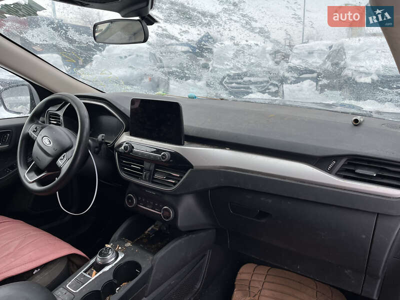 Позашляховик / Кросовер Ford Escape 2019 в Львові