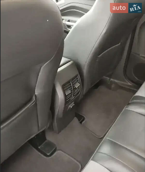 Позашляховик / Кросовер Ford Escape 2019 в Вінниці