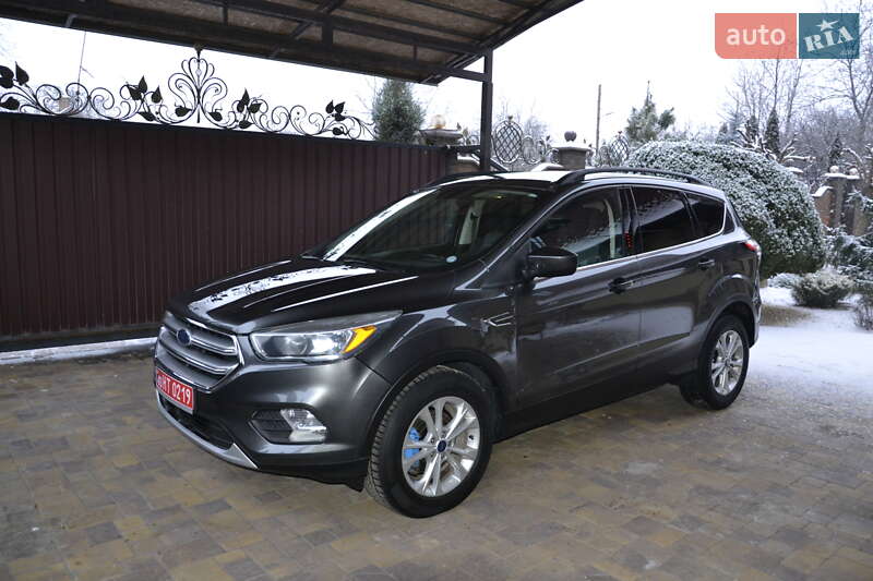 Внедорожник / Кроссовер Ford Escape 2017 в Полтаве фото Внедорожник / Кроссовер Ford Escape 2017 в Полтаве