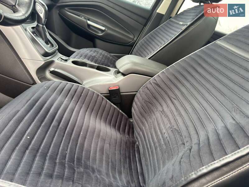 Позашляховик / Кросовер Ford Escape 2014 в Охтирці