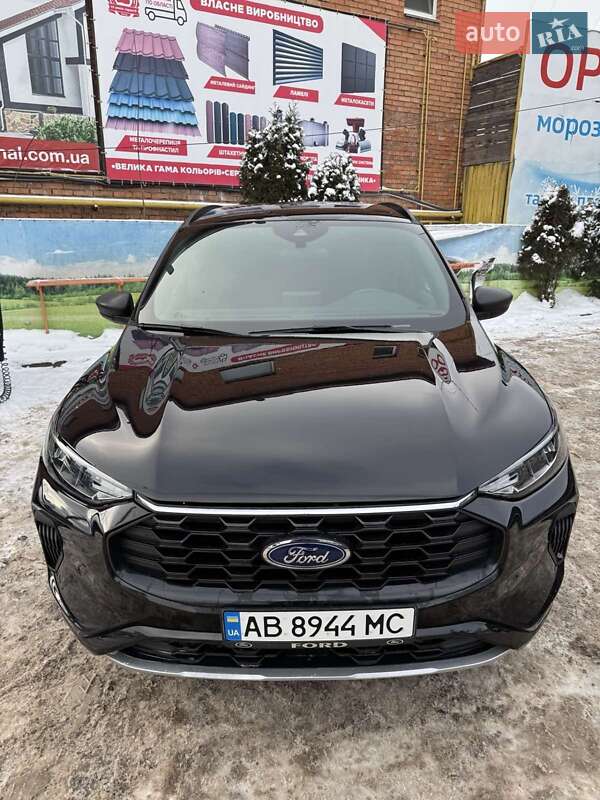 Позашляховик / Кросовер Ford Escape 2024 в Хмельницькому