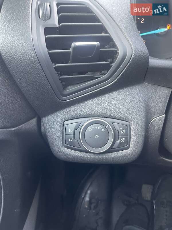 Внедорожник / Кроссовер Ford Escape 2017 в Ивано-Франковске фото 30 Внедорожник / Кроссовер Ford Escape 2017 в Ивано-Франковске