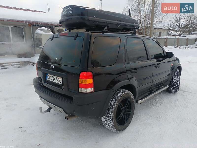Внедорожник / Кроссовер Ford Escape 2002 в Кременце