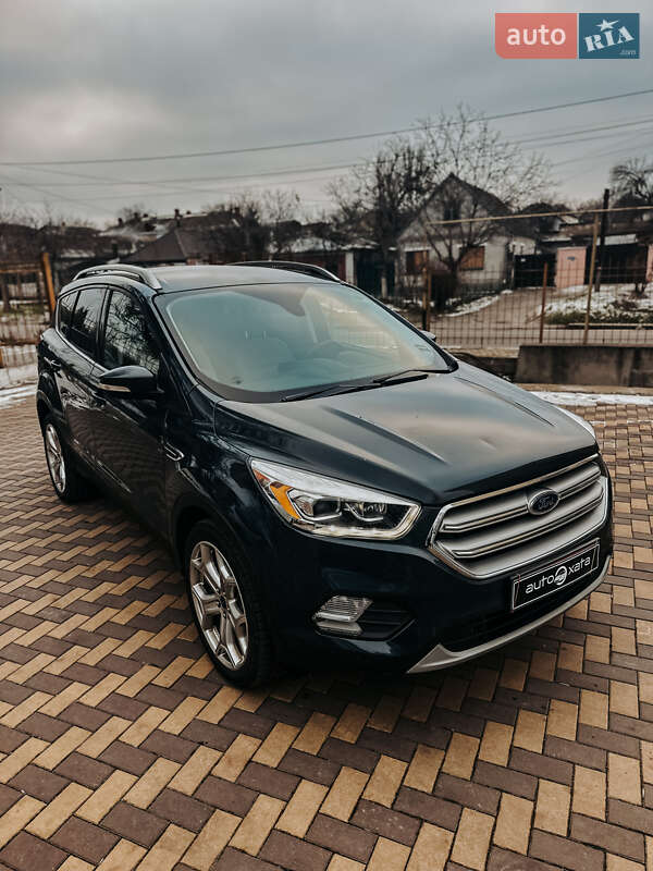 Позашляховик / Кросовер Ford Escape 2019 в Миколаєві