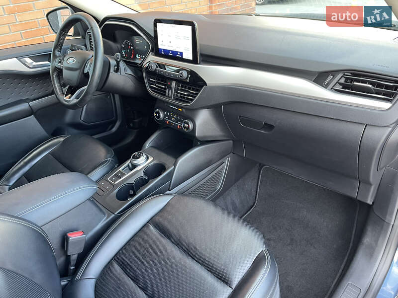 Внедорожник / Кроссовер Ford Escape 2020 в Кременчуге