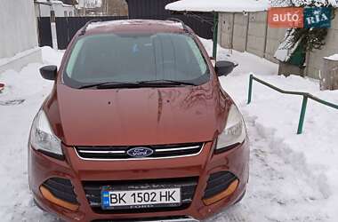 Внедорожник / Кроссовер Ford Escape 2015 в Остроге