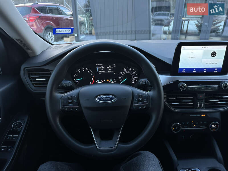 Внедорожник / Кроссовер Ford Escape 2019 в Львове