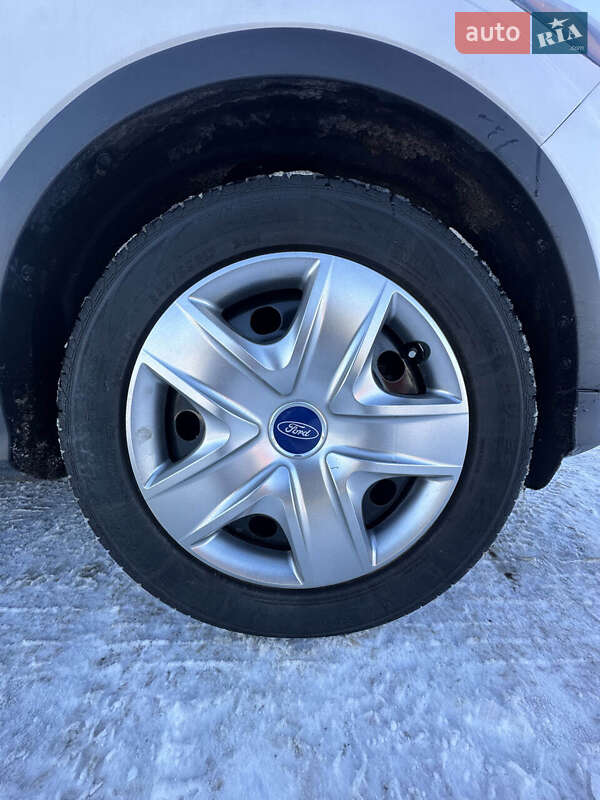 Внедорожник / Кроссовер Ford Escape 2017 в Белогородке фото 7 Внедорожник / Кроссовер Ford Escape 2017 в Белогородке