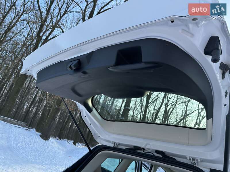 Позашляховик / Кросовер Ford Escape 2018 в Вінниці